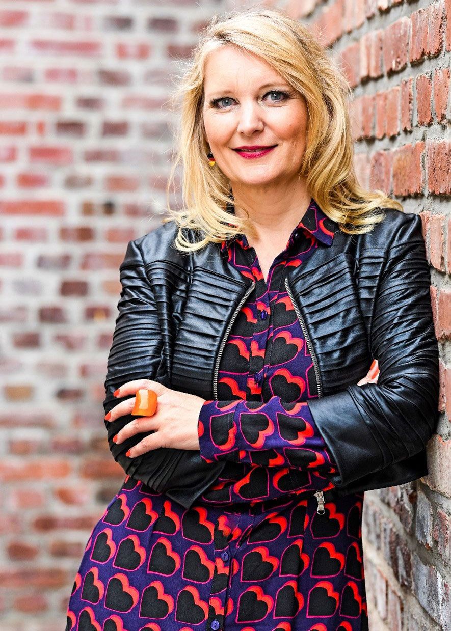 Anouk Ellen Susan, Portrait